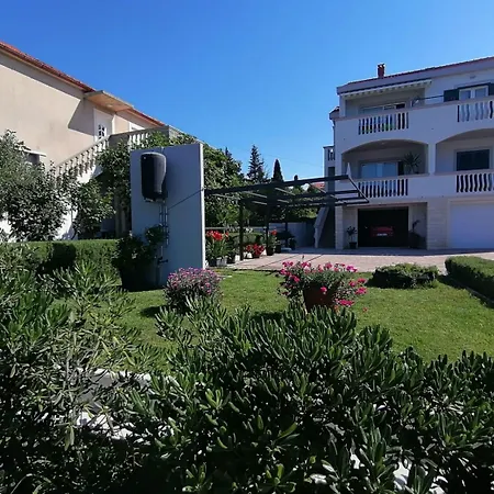 Cloe 公寓 扎达尔