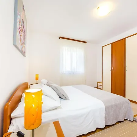 公寓 Cloe 扎达尔